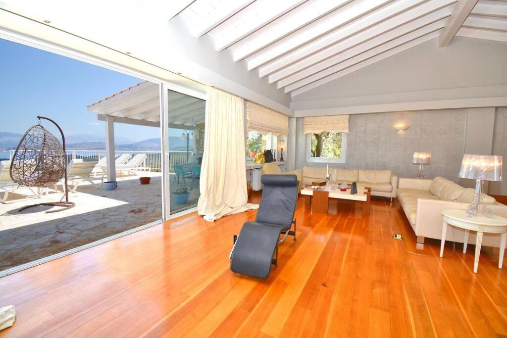 Villa Helios Corfu Kassiopi